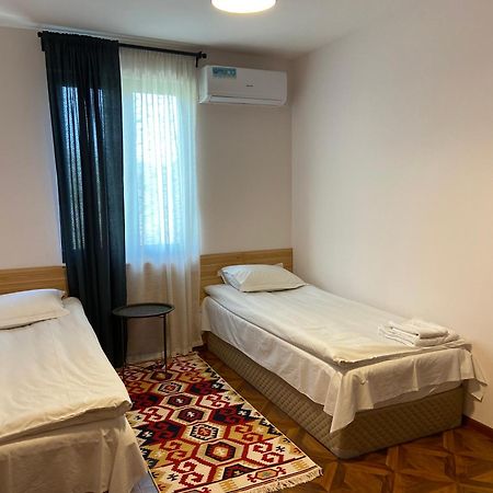 Crossway Camping Yeghegnadzor Eksteriør bilde