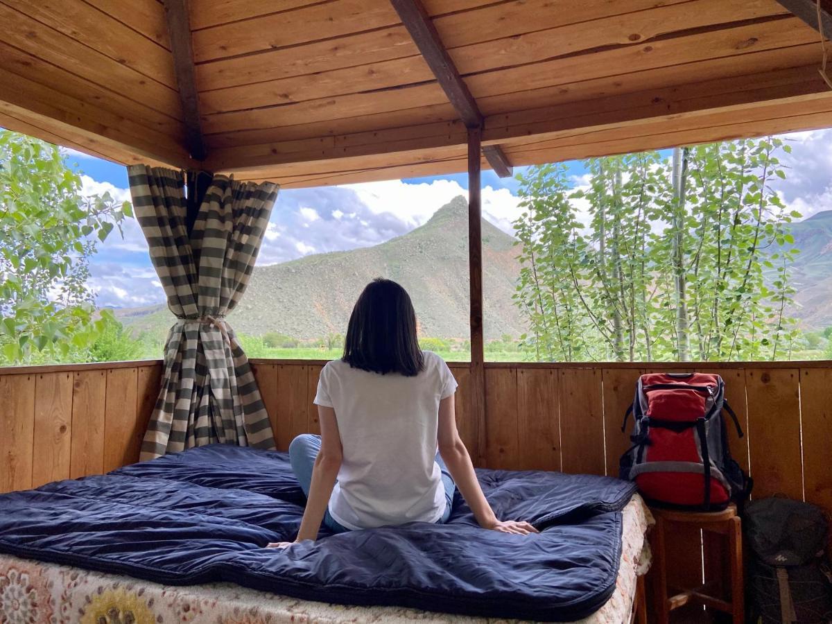Crossway Camping Yeghegnadzor Eksteriør bilde