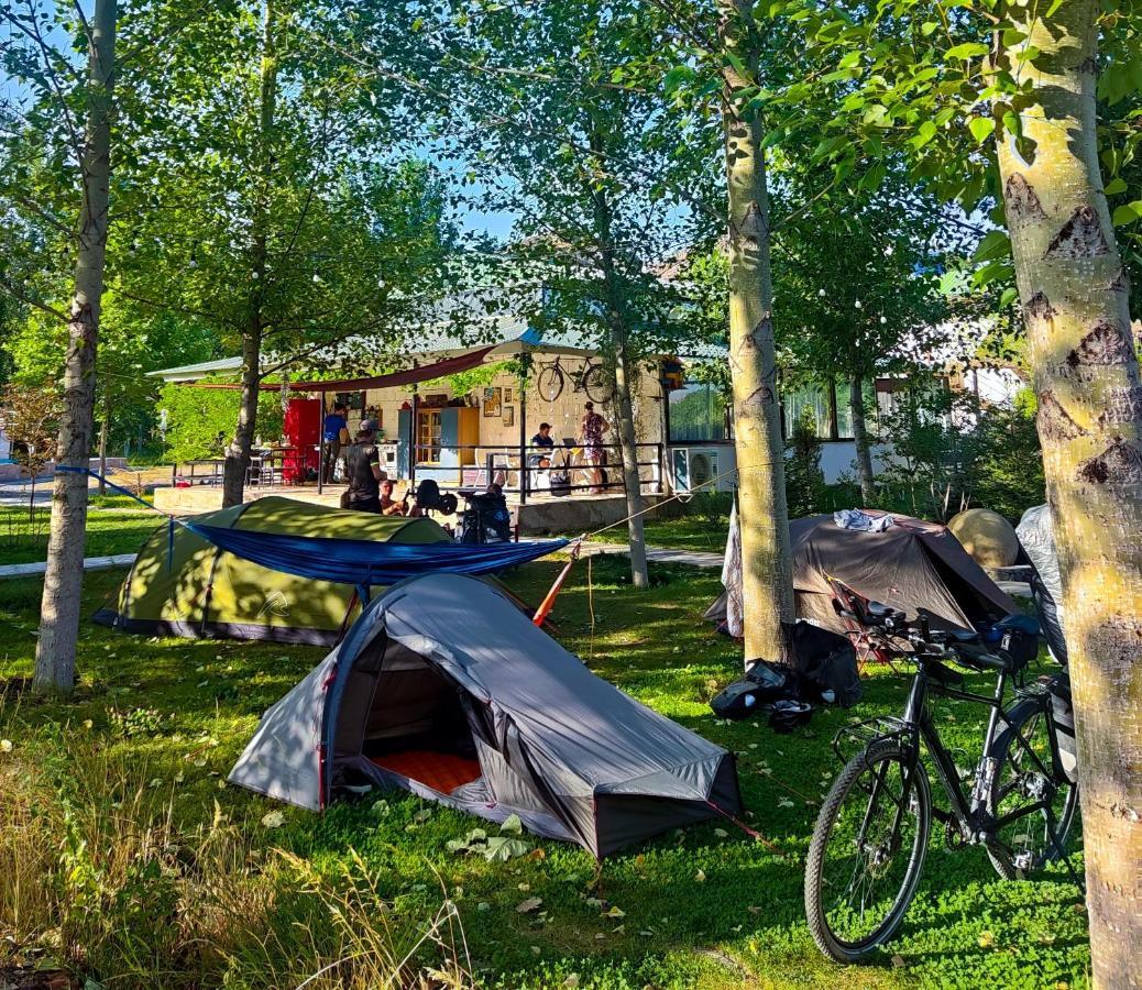 Crossway Camping Yeghegnadzor Eksteriør bilde