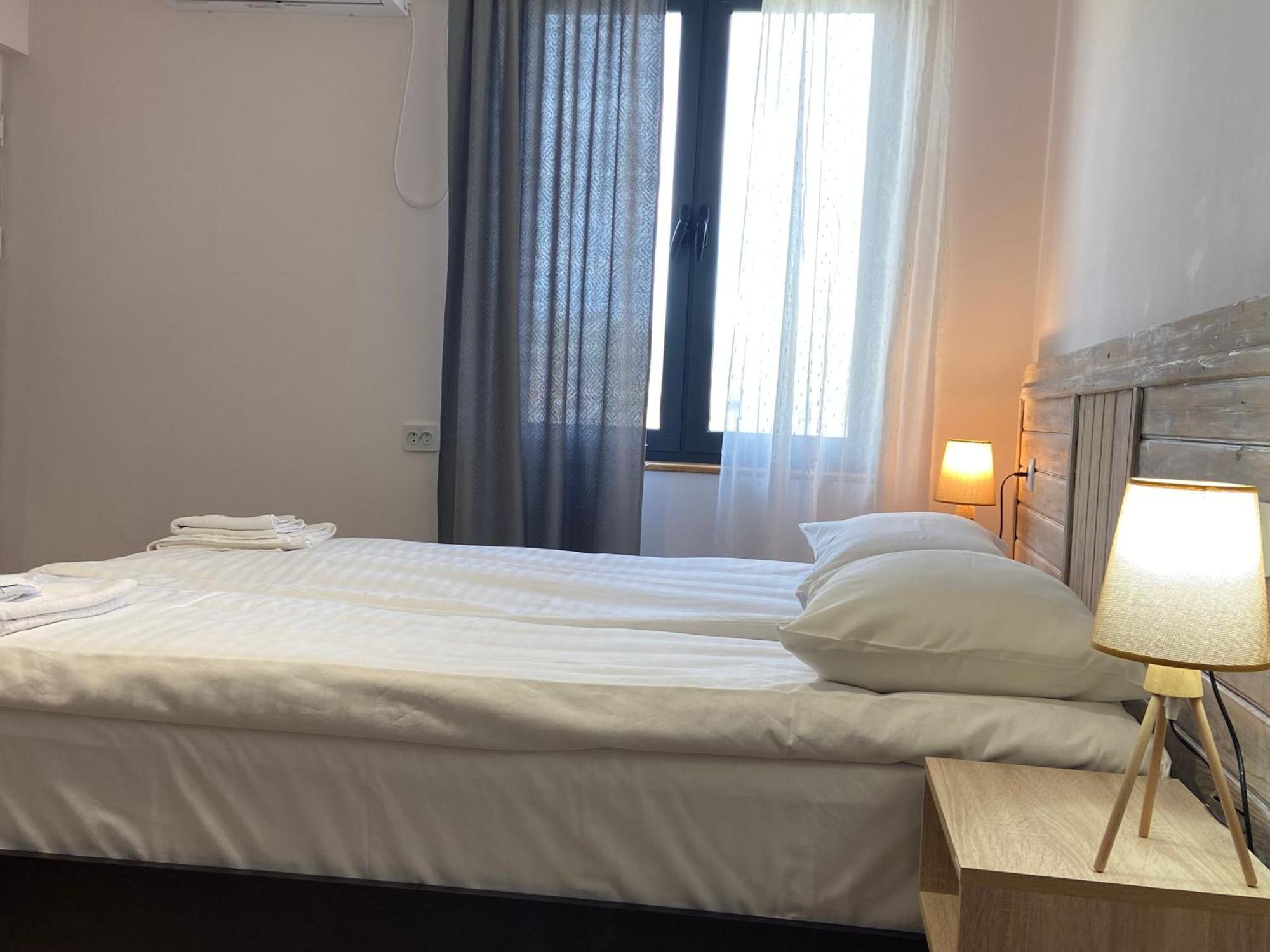 Crossway Camping Yeghegnadzor Eksteriør bilde