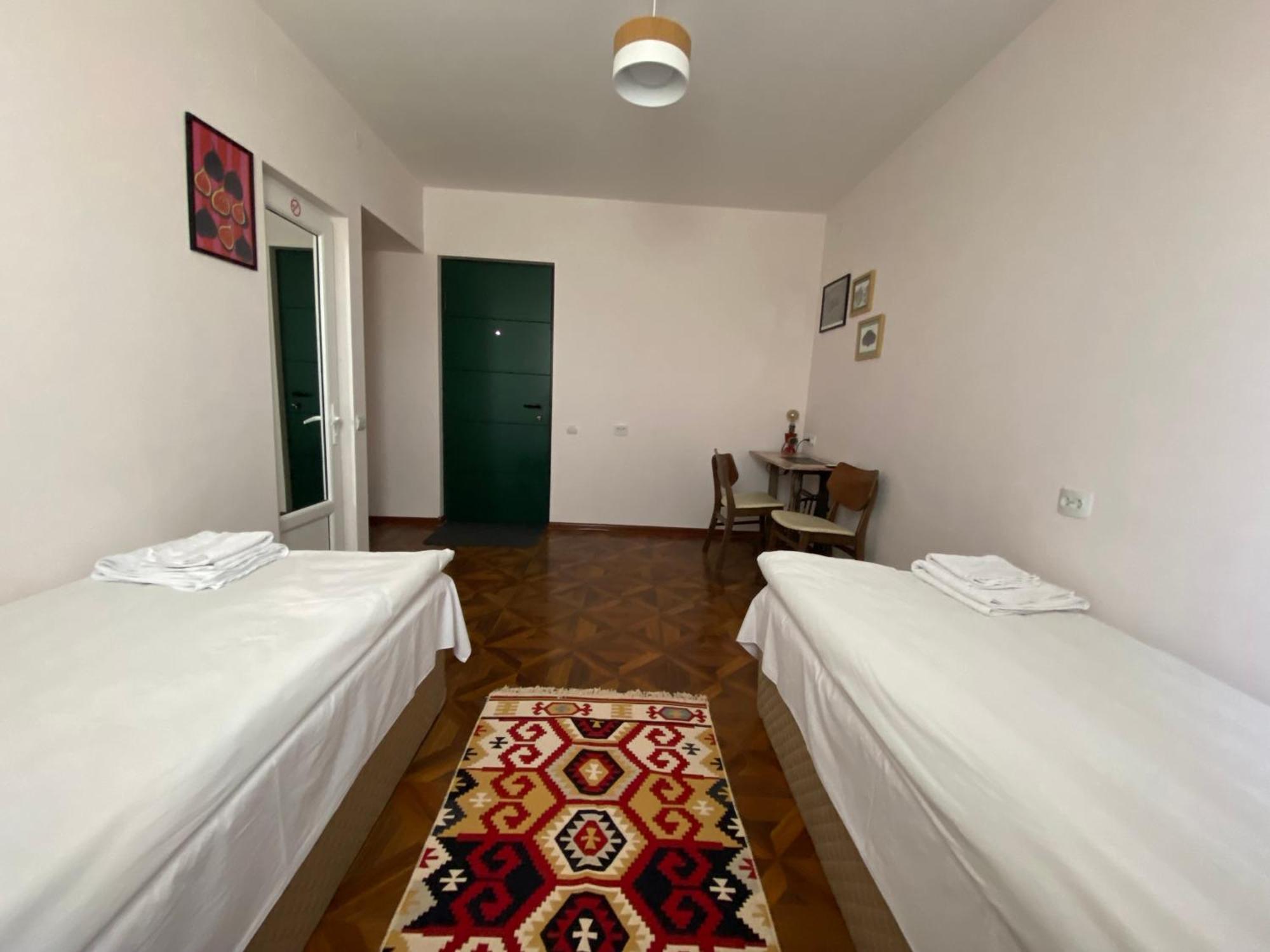 Crossway Camping Yeghegnadzor Eksteriør bilde