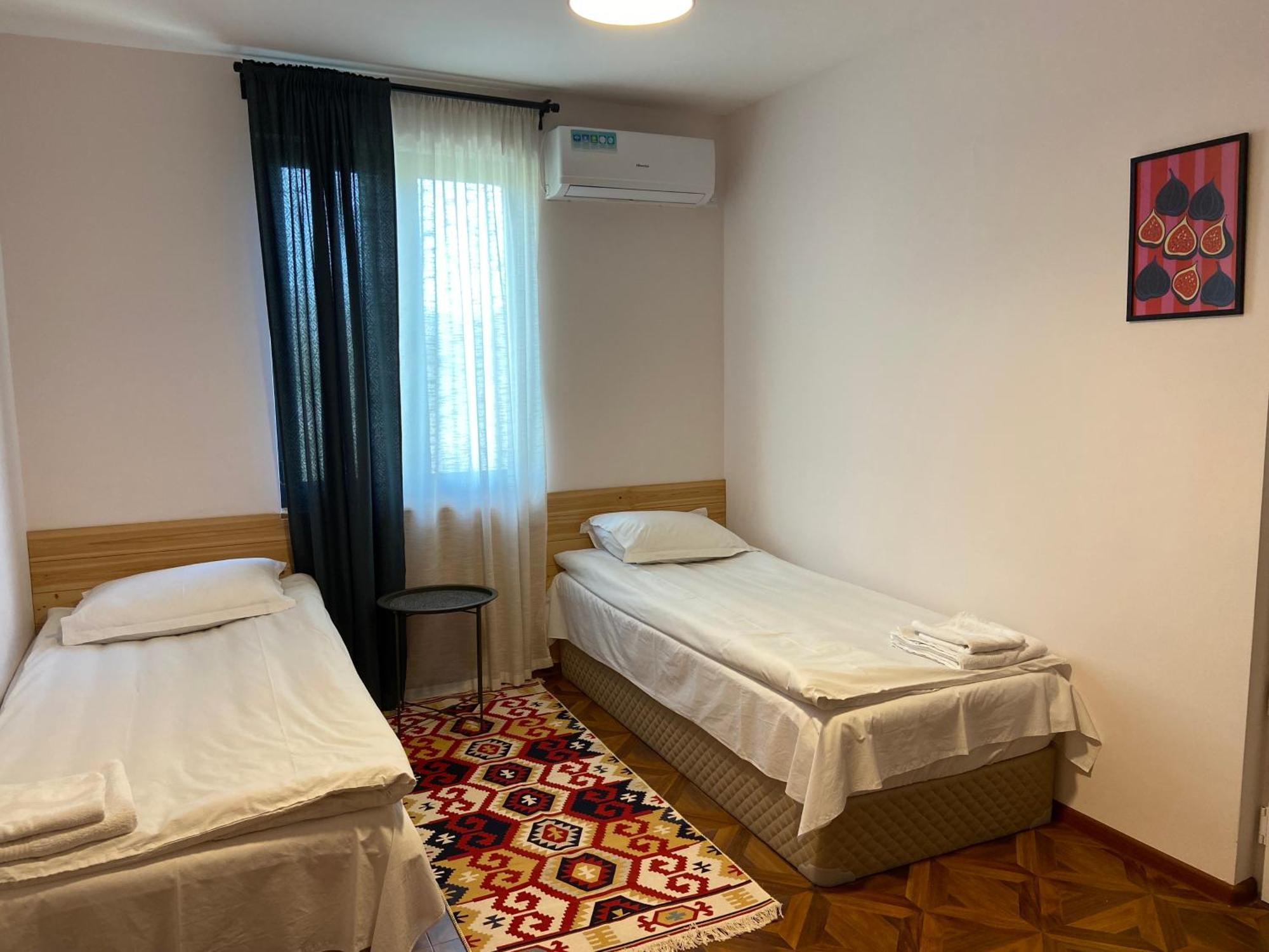 Crossway Camping Yeghegnadzor Eksteriør bilde